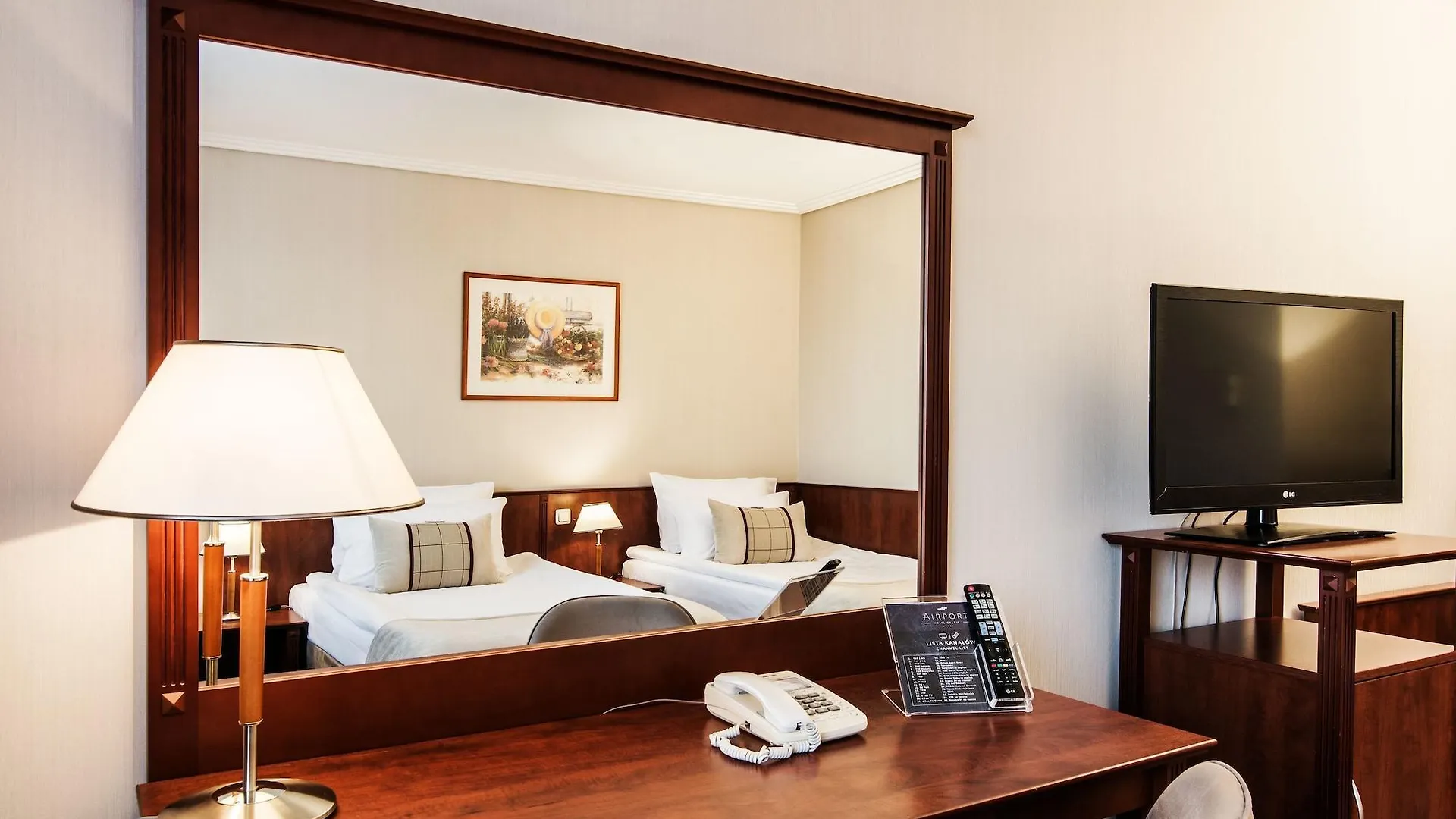 Airport Hotel Okęcie Warschau