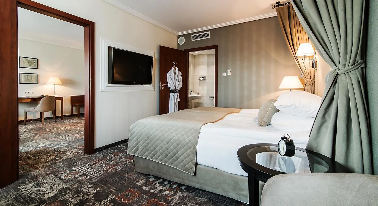 Airport Hotel Okecie Varsóvia