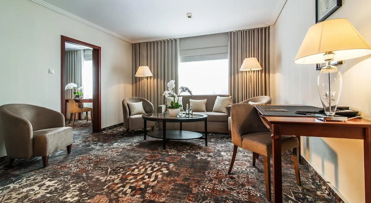 Airport Hotel Okecie Varsóvia