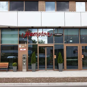 Hampton By Hilton Center East Hotel München
