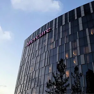 Mercure On Stevens Hotel Singapore