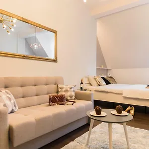Goldeneye Center Apartment Wroclaw